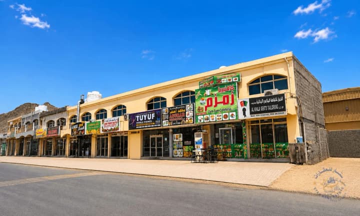 FOR SALE Commercial Building - 8 Shops + 8 Offices in Al Hail Industrial Area, Fujairah